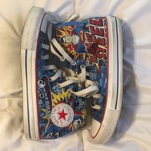 Superman chucks. EEEUC. Size 5.5.